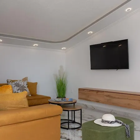Adriano Luxury Appartement