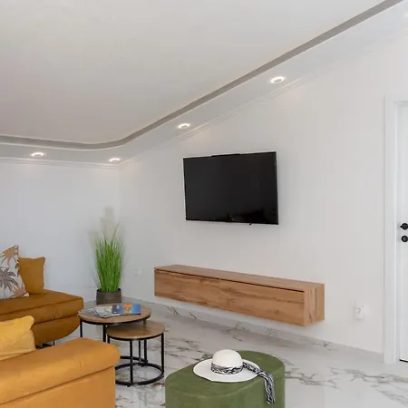 Adriano Luxury Appartement Kaštela